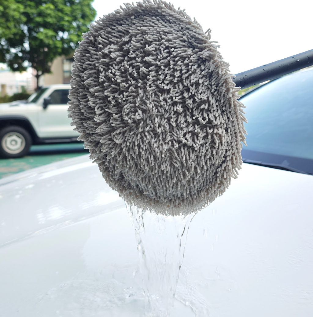 Hose-Fed Car Wash Mop, Extends to 41 Inches