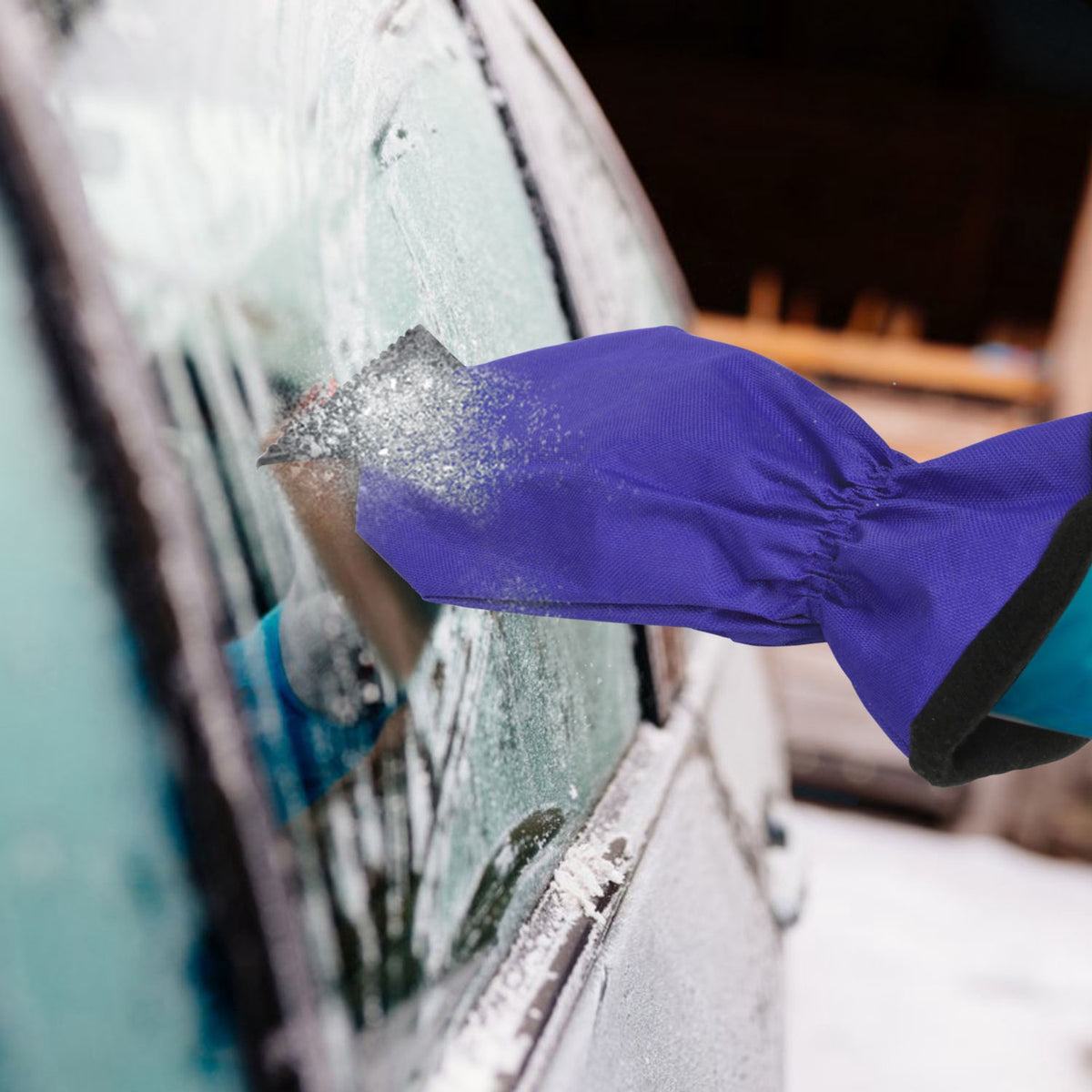 Ice Scraper Mitt with Fleece Lining